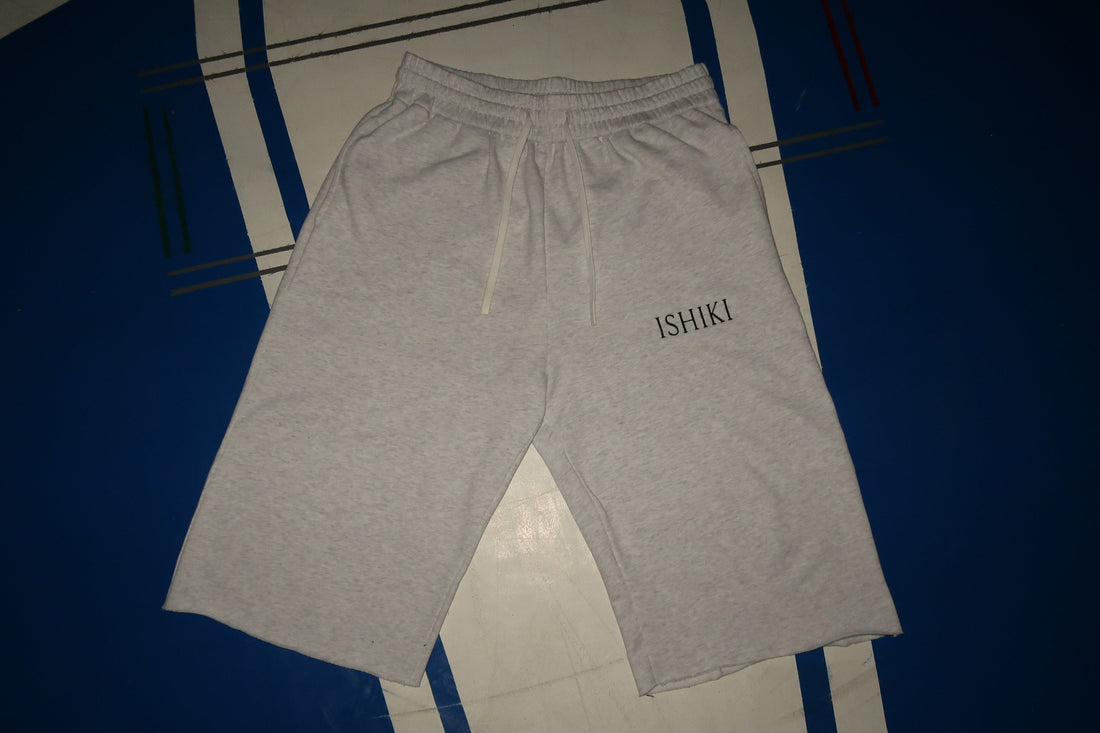 Stylish Comfort: Minimalist Cropped Sweatpants